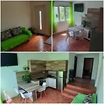 In Apartmán *